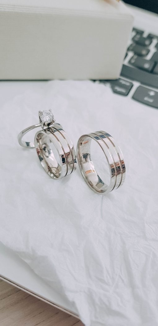 PAR DE ALIANÇAS NICARAGUA 5MM + ANEL LOVE