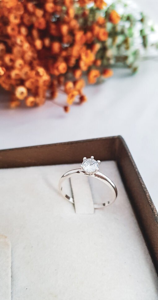 ANEL SOLITÁRIO LOVE